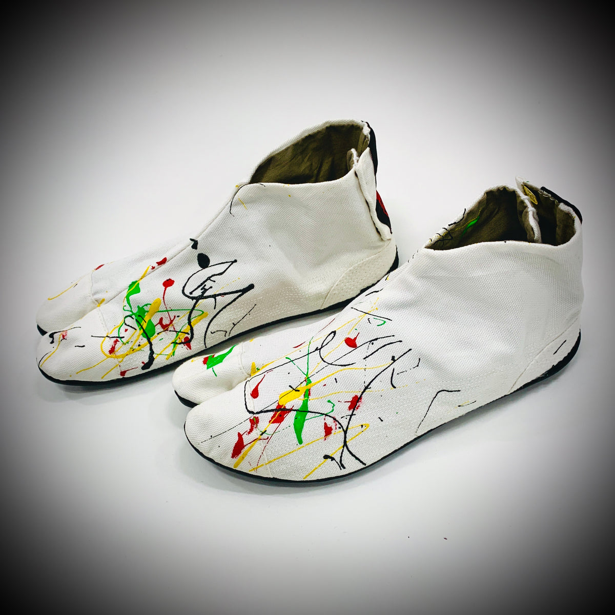 FOOTWEAR TeesandTing